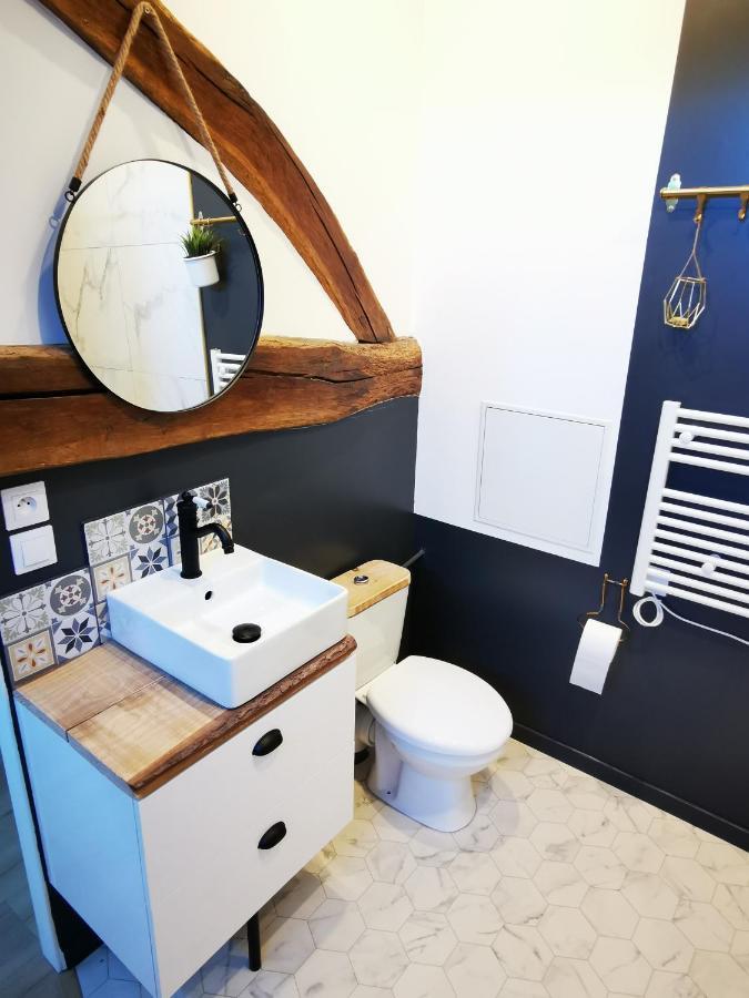 La Roche-Chalais Appartement Neuf Climatise Sous Les Toits מראה חיצוני תמונה